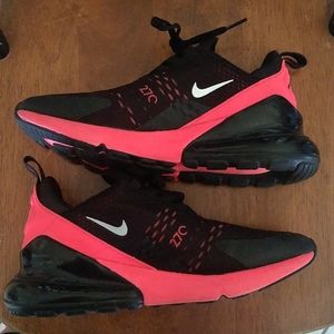 Rare Nike Air Max 270 react red and black